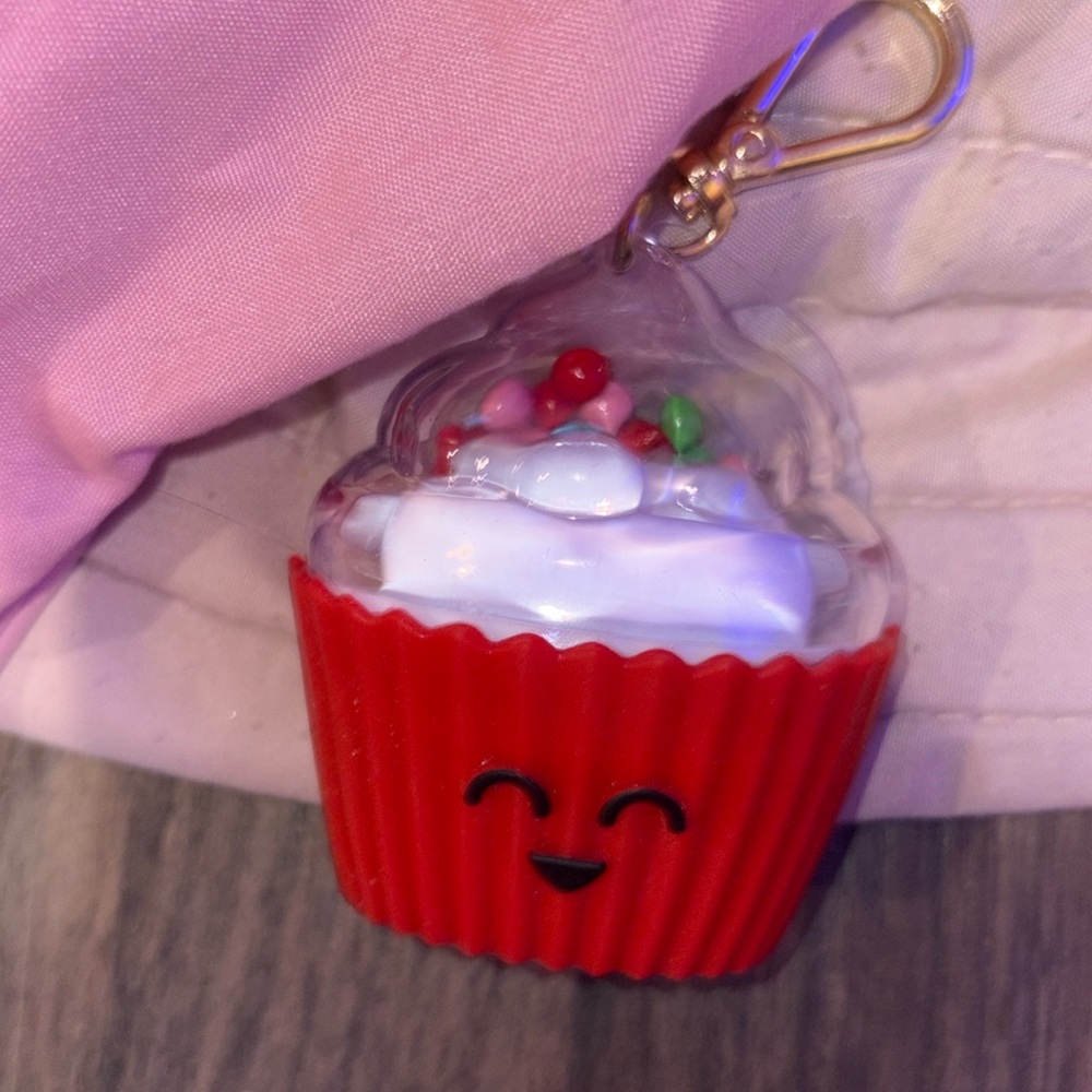Bath And Body Works Christmas Cupcake Pocketbac Holder